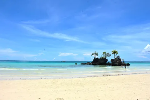 Taiwan to Boracay: Visa Free Entry, TWD Budget & 5 Day Itinerary (2026)